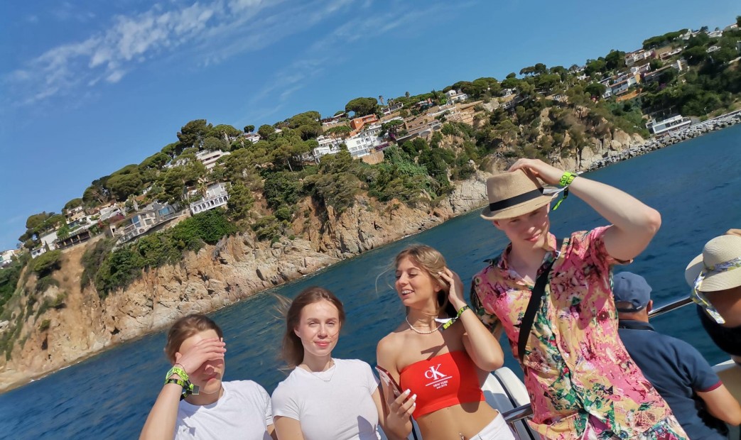 Obóz samolotowy party zone w Hiszpanii