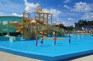 Julinek z rodzicami 2026