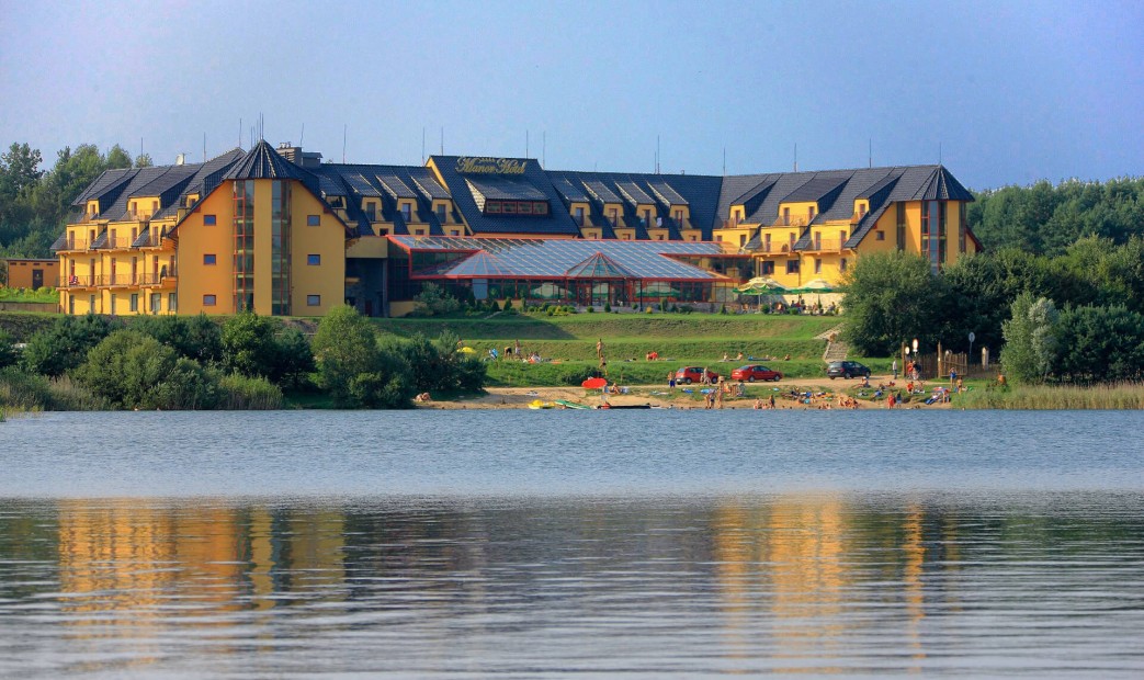 Zakwaterowanie uczestników obozu Waksy Camp w Hotelu Manor w Olsztynie