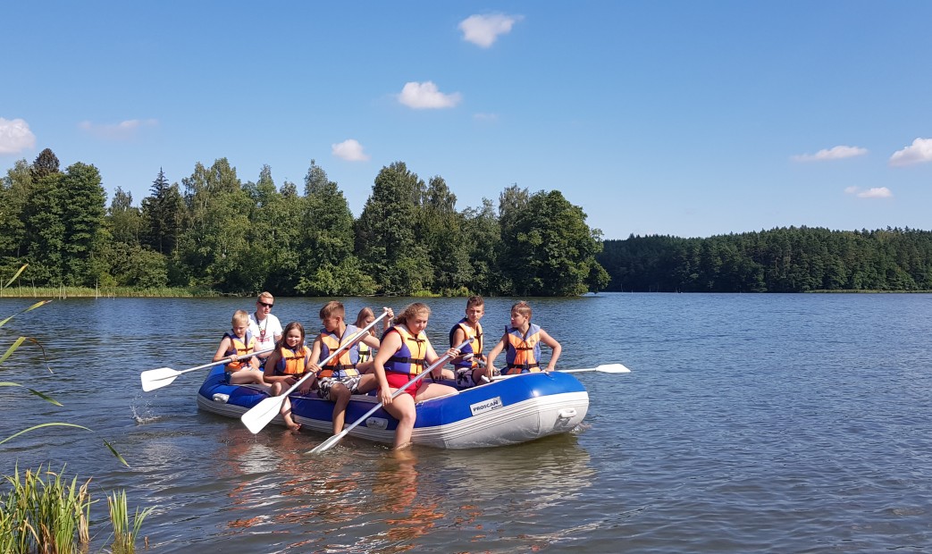 Mazury oboz dla dzieci i młodzieży nad jeziorem