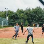 Młodzież na plaży w Ustce