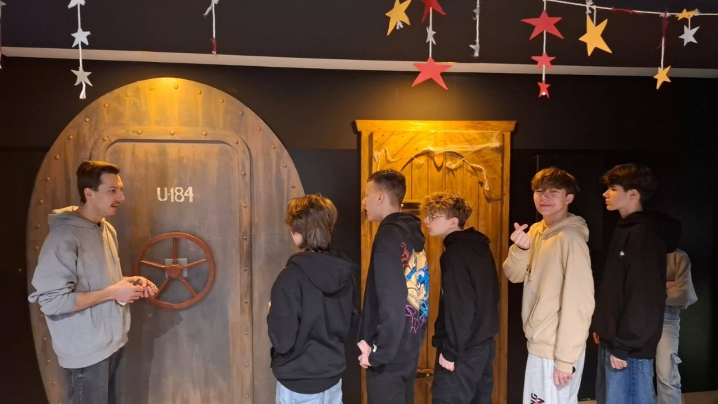 Dzieci na zimowisku bez nart